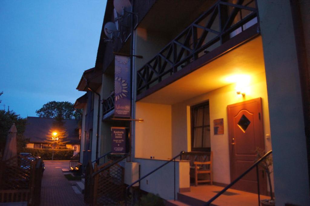 נידה Guest House Vasara מראה חיצוני תמונה